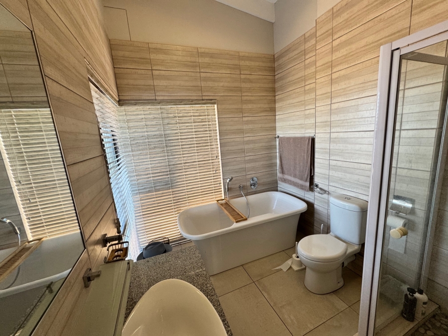 To Let 3 Bedroom Property for Rent in Stilbaai Oos Western Cape